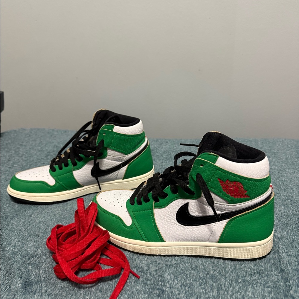 Nike Red and Black Shoe Box